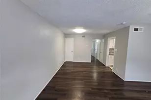 5628 Birchmont Dr, Houston, TX 77091 - Photo 6