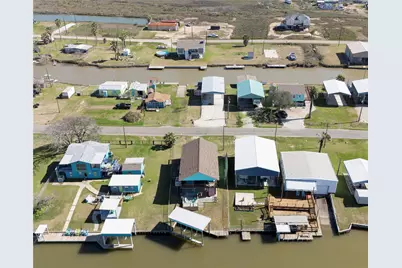 480 County Road 202, Sargent, TX 77414 - Photo 4