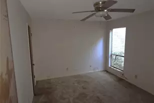 16379 Havenpark Dr, Houston, TX 77059 - Photo 12