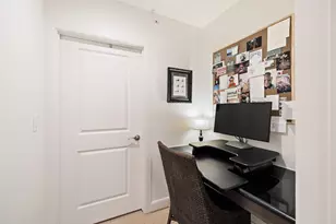 1010 Rosine St, Houston, TX 77019 - Photo 18