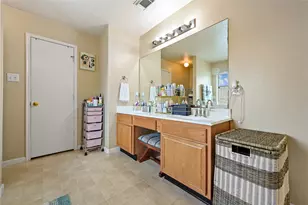 12227 Kings Path Ln, Houston, TX 77044 - Photo 12