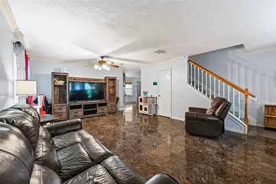12227 Kings Path Lane, Houston, TX 77044 - Photo 6