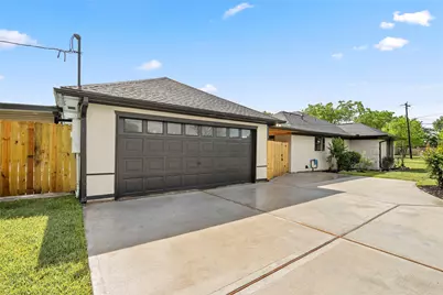 698 Orange Grove Street, League City, TX 77573 - Photo 40