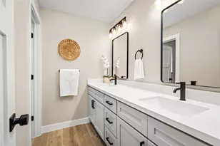 698 Orange Grove St, League City, TX 77573 - Photo 38