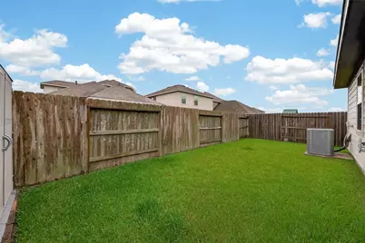 13129 Leisure Cove Drive, La Marque, TX 77568 - Photo 36