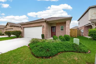 13129 Leisure Cove Drive, La Marque, TX 77568 - Photo 4