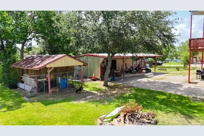 749 12th Street, Dickinson, TX 77539 - Photo 30
