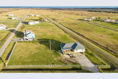 221 Flamingo Drive, Anahuac, TX 77514 - Photo 46