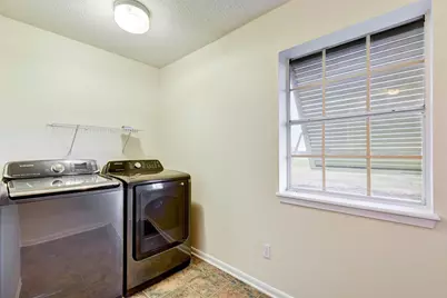 221 Flamingo Drive, Anahuac, TX 77514 - Photo 30