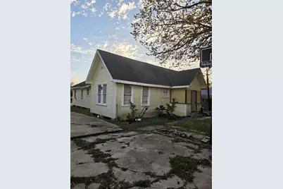 108 W Humble Street, Baytown, TX 77520 - Photo 18