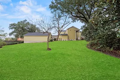 1106 Avenue O, Huntsville, TX 77340 - Photo 2