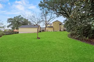 1106 Ave O, Huntsville, TX 77340 - Photo 2