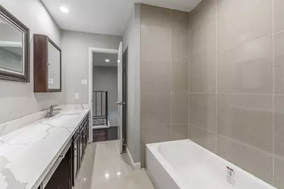 14214 Misty Meadow Lane, Houston, TX 77079 - Photo 20