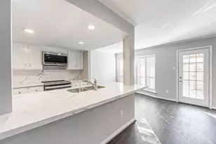 14214 Misty Meadow Ln, Houston, TX 77079 - Photo 8