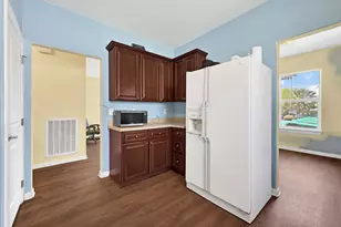 771 10th St, Dickinson, TX 77539 - Photo 6