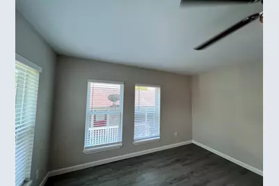 6708 Avenue I #E, Houston, TX 77011 - Photo 10
