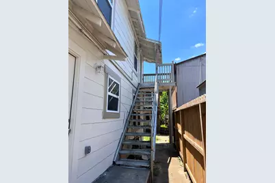 6708 Avenue I #E, Houston, TX 77011 - Photo 1