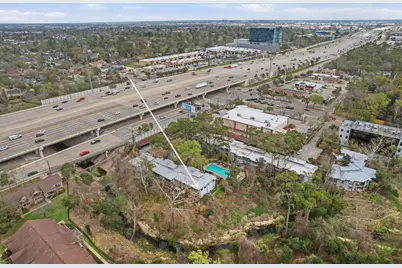 8211 Katy Freeway #44, Houston, TX 77024 - Photo 16