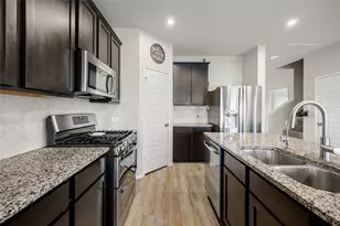 523 High Holly Cir, Magnolia, TX 77354 - Photo 12