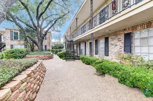 3224 Timmons Ln, Houston, TX 77027 - Photo 2