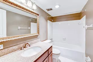 3224 Timmons Ln, Houston, TX 77027 - Photo 16