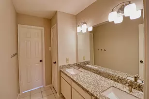 427 Birch Hill Dr, Sugar Land, TX 77479 - Photo 32