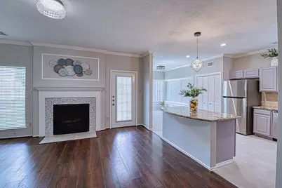 427 Birch Hill Drive, Sugar Land, TX 77479 - Photo 6
