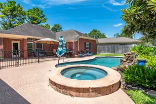 803 Hackberry Ln, Friendswood, TX 77546 - Photo 34