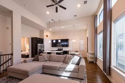 94 N Hutcheson Street, Houston, TX 77003 - Photo 8