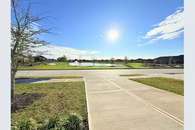 105 Aurora Springs Drive, Katy, TX 77493 - Photo 30
