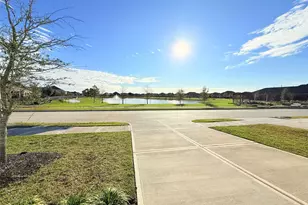 105 Aurora Spgs Dr, Katy, TX 77493 - Photo 30