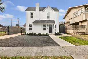 2806 Rosewood St, Houston, TX 77004 - Photo 1