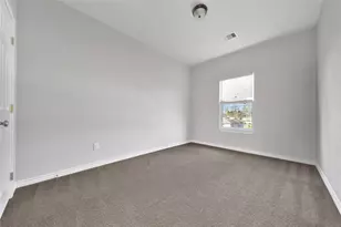 8034 Crestview Dr, Houston, TX 77028 - Photo 14