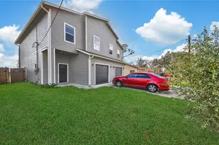 8034 Crestview Dr, Houston, TX 77028 - Photo 1