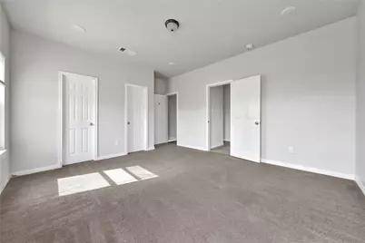 8034 Crestview Drive, Houston, TX 77028 - Photo 10