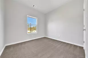 8034 Crestview Dr, Houston, TX 77028 - Photo 12