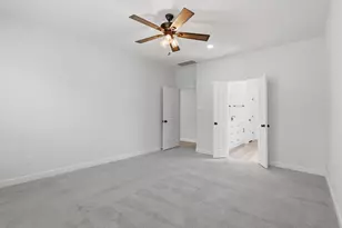 6048 Heritage Creek Ln, Conroe, TX 77304 - Photo 18
