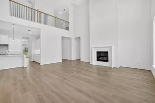 1677 Birch Lake Bend, Friendswood, TX 77546 - Photo 10