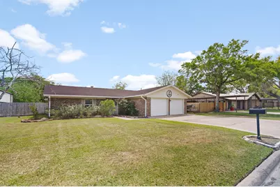 1003 Virginia Street, Edna, TX 77957 - Photo 1