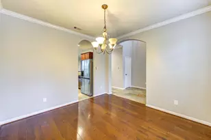 7 Maple Mill Ct, Conroe, TX 77301 - Photo 6