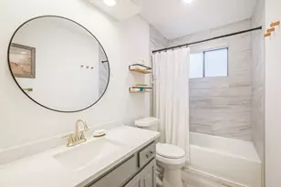 14211 Swiss Hill Dr, Houston, TX 77077 - Photo 20