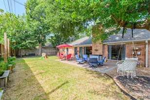 14211 Swiss Hill Dr, Houston, TX 77077 - Photo 26