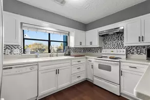671 Davis Rd, League City, TX 77573 - Photo 16