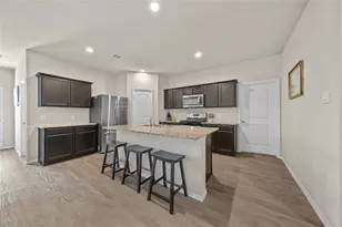 40607 Creekside Blf Trl, Magnolia, TX 77354 - Photo 2