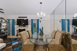 7325 Regency Square Ct, Houston, TX 77036 - Photo 12