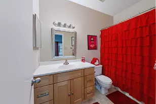 7325 Regency Square Ct, Houston, TX 77036 - Photo 18