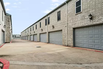 7325 Regency Square Court, Houston, TX 77036 - Photo 24
