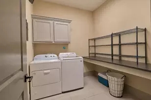 10102 Hooke Dr, Rosharon, TX 77583 - Photo 14