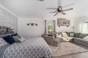 5814 Theall Rd, Houston, TX 77066 - Photo 16