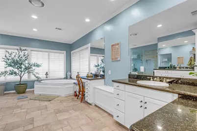 15018 Rose Cottage Drive, Houston, TX 77069 - Photo 22